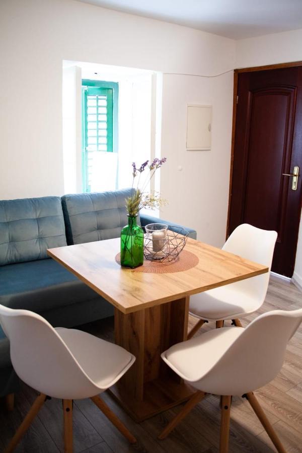 Appartement Amber In The Centar à Kaštela Extérieur photo